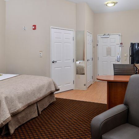 Candlewood Suites Turlock By Ihg Zewnętrze zdjęcie