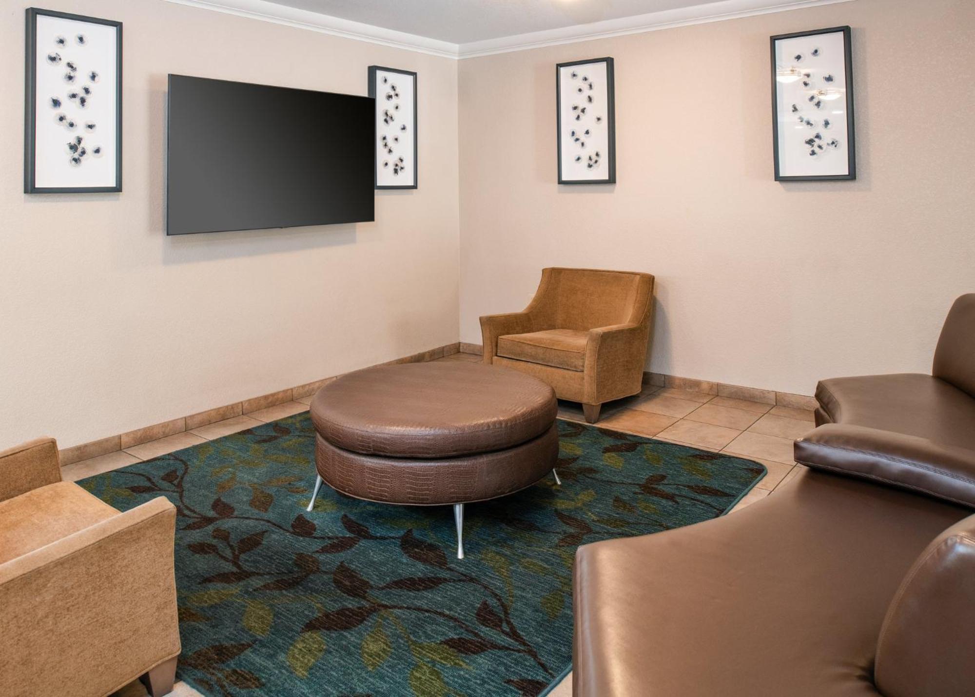 Candlewood Suites Turlock By Ihg Zewnętrze zdjęcie