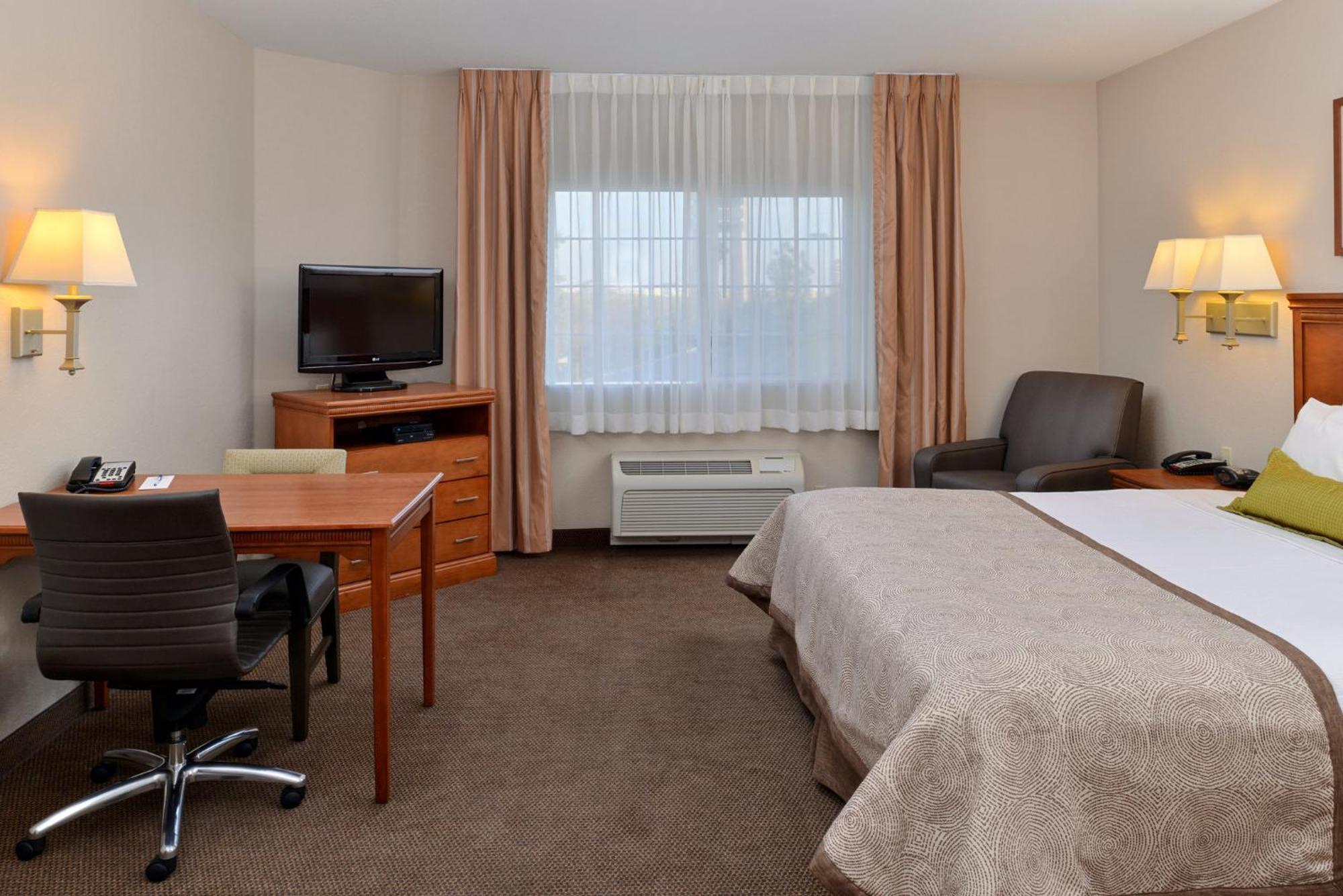 Candlewood Suites Turlock By Ihg Zewnętrze zdjęcie
